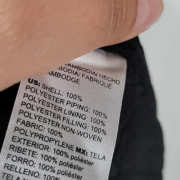 Chico's Size 0 Quilted Snow Leopard Jacket Black Animal Print Winter - Picture 7 of 9